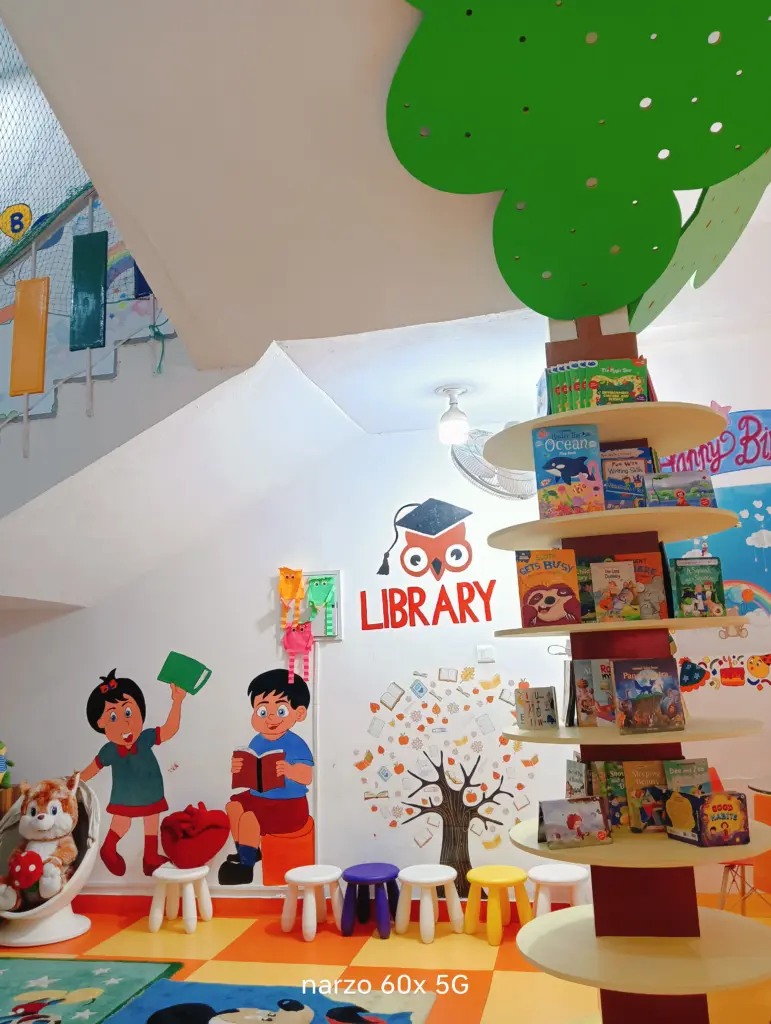 Children participating in craft activities in Gurugram preschool